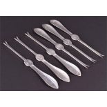 A set of six George V silver lobster picks Sheffield, 1936 by Walker & Hall, each 16 cm long, 5.0