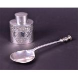 An 18th century silver apostle spoon indistinct London hallmarks, 18cm, together with a late