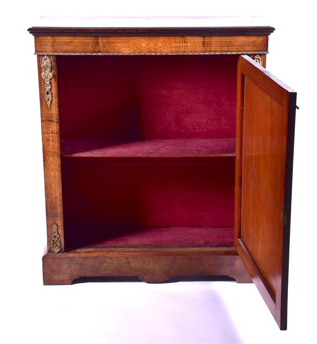 A Victorian figured walnut pier cabinet the figured top with moulded rim over a single door with - Image 4 of 5