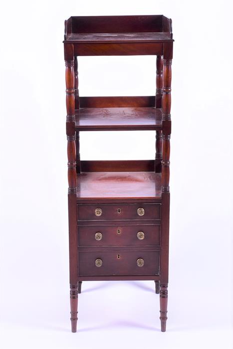 A Georgian mahogany three tier whatnot the top with low gallery, turned supports over a base with - Image 4 of 5