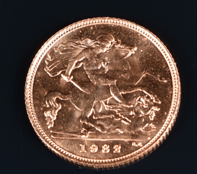 A Elizabeth II half sovereign 1982.