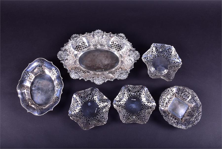 A late Victorian silver dish of oval form  by A & J Zimmerman Ltd, Birmingham 1898, with relief