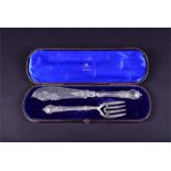 A Victorian cased set of silver fish servers by John Gilbert, Birmingham 1869, in a fitted