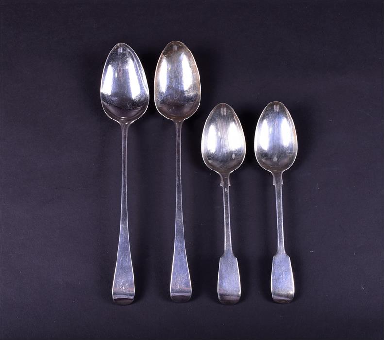 A pair of George III silver basting spoons by George Smith & William Fearn, London 1792, 28.5 cm,
