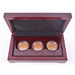 MIXED COINS, GREAT BRITAIN. Victoria, Sovereigns, 1899 P, 1900 P, 1901 P In a wood presentation box.