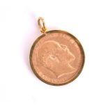 A full sovereign dated 1905, in a 9ct yellow gold pendant mount, 9.2 grams.