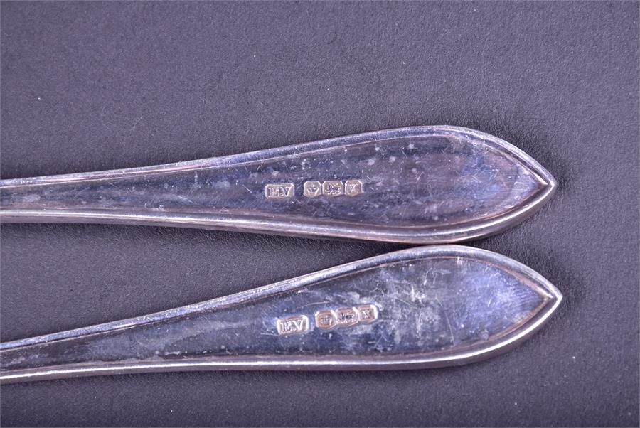 A mixed lot of 19th century and later silver flatware to include fish eaters, table spoons, forks, - Image 2 of 3