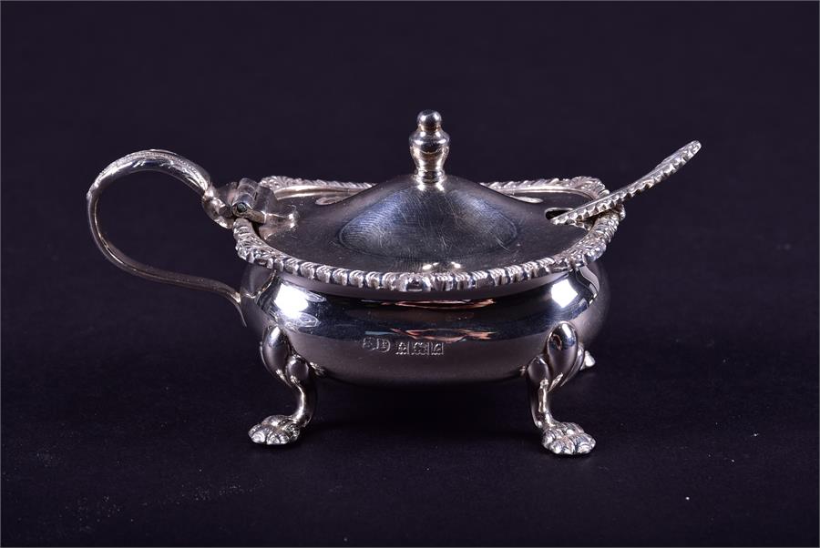 A mixed group of Victorian and later silver cruets comprising a pair of open salts, a covered - Image 10 of 10