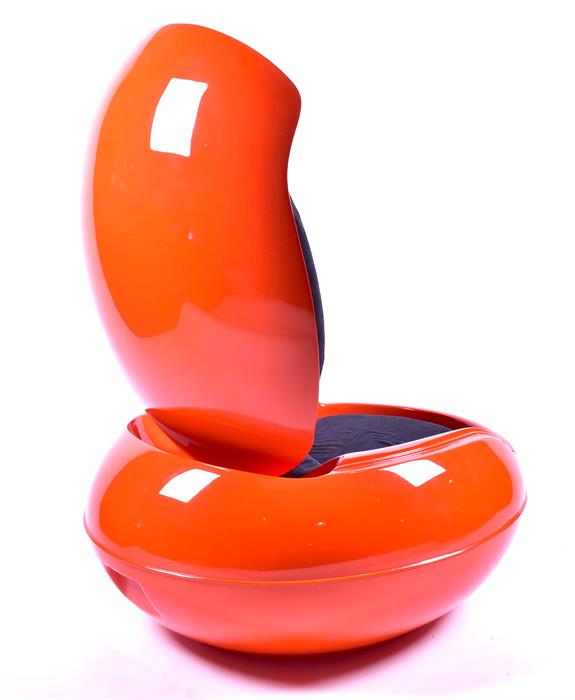 An early 1970s East German Elastogran or Reuter Product Design lacquered orange moulded polyurethane - Image 4 of 4