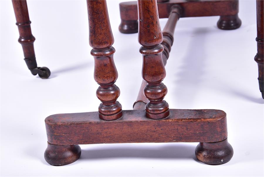 A 19th century mahogany Sutherland table on turned legs supported on block and bun feet, 91 cm - Image 2 of 5