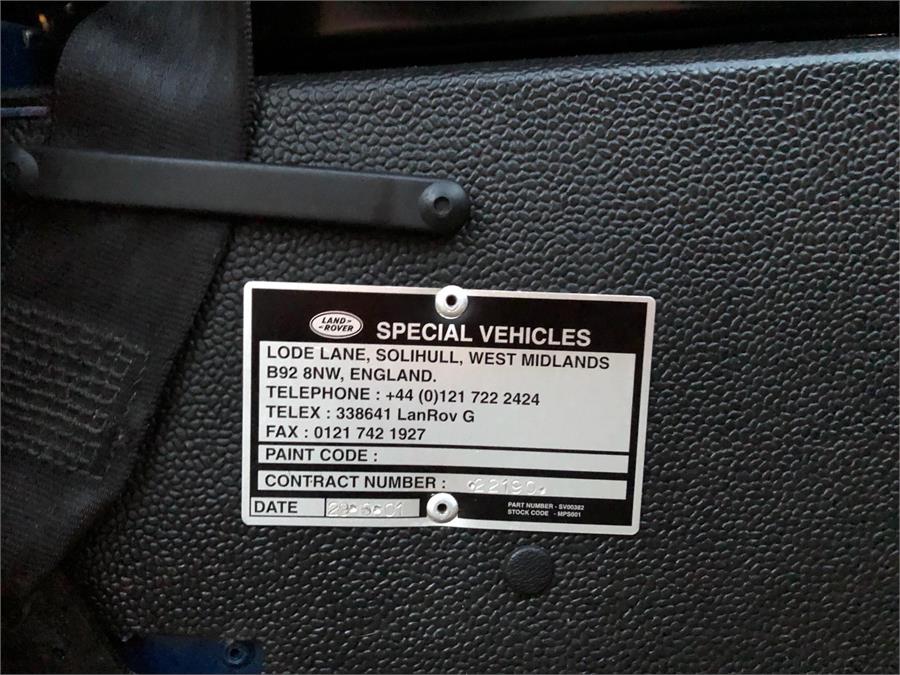 2001 LandRover Defender TD5, 110, ex RAF Genuine LandRover ‘Specialist Vehicle’, 11 seats with - Image 7 of 32