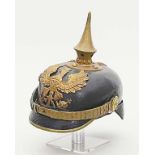 Pickelhaube, Preußen, für Mannschaften der Infanterie. Schwarze Helmglocke mit aufgesetztem