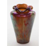 Jugendstil-Vase, Lötz.Farbloses Glas mit farbigen Pulveraufschmelzungen "Phänomen". Konischer Korpus
