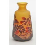 Gallé, Emille (1846 Nancy 1904), WerkstattJugendstil-Vase. Farbloses, matt geätztes Glas mit
