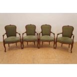 Set of four mahogany chairs with green upholstery, 20th century Serie van 4 mahonie armstoelen met