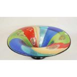 Een ronde Murano schaal. diam. 45 cm. h. 16 cm. A Murano glass dish. diam 45 cm. h. 16 cm.