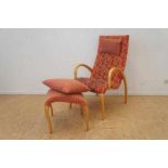 Beuken armstoel met voetenbankje, Finland jaren 60 Beech armchair and stool, Finland