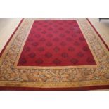 Tapijt, Deventer 400 x 340 cm. (met kleine schades) Deventer carpet, 400 x 340 cm. (with little