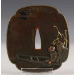 Japan, bronzen tsuba, Meiji periode met voorstelling van visser in boot en vliegende ganzen. Met