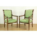 Paar mahoniehouten fauteuils in Empire-stijl, 19e eeuw, met groene stoffering [1]