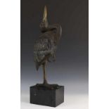 Els van Westerloo, bronzen sculptuur; Reiger, op zwart marmeren voet h. 49/57 cm. [1]