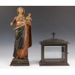 Metalen reliekkastje, ca. 1930 en houten Madonna, 19e eeuw [2]