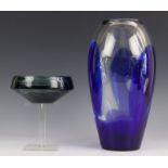 A.D. Copier, glazen asbak, Art Deco en glazen vaas, 20e eeuw,gesigneerd en gedateerd 2001 h. 29