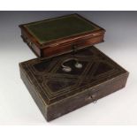 Mahoniehouten schrijfcassette en met leder beklede documentenkist, 19e eeuw [2]