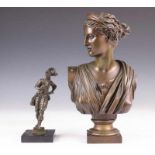 Bronzen buste, ca. 1900;Klassieke vrouw. Hierbij bronsje [1]