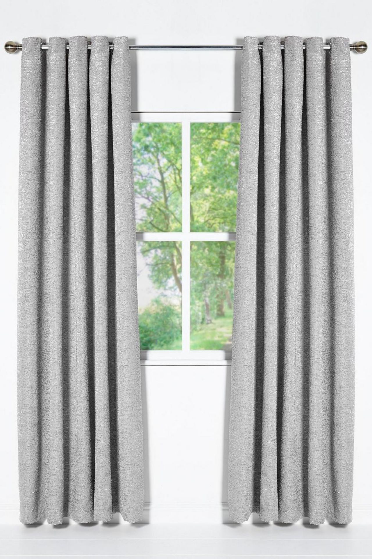 1 AS NEW BAGGED LUXURY TEXTURED SHREDDED CHENILLE FULLY LINED EYELET CURTAINS IN SILVER 66x90