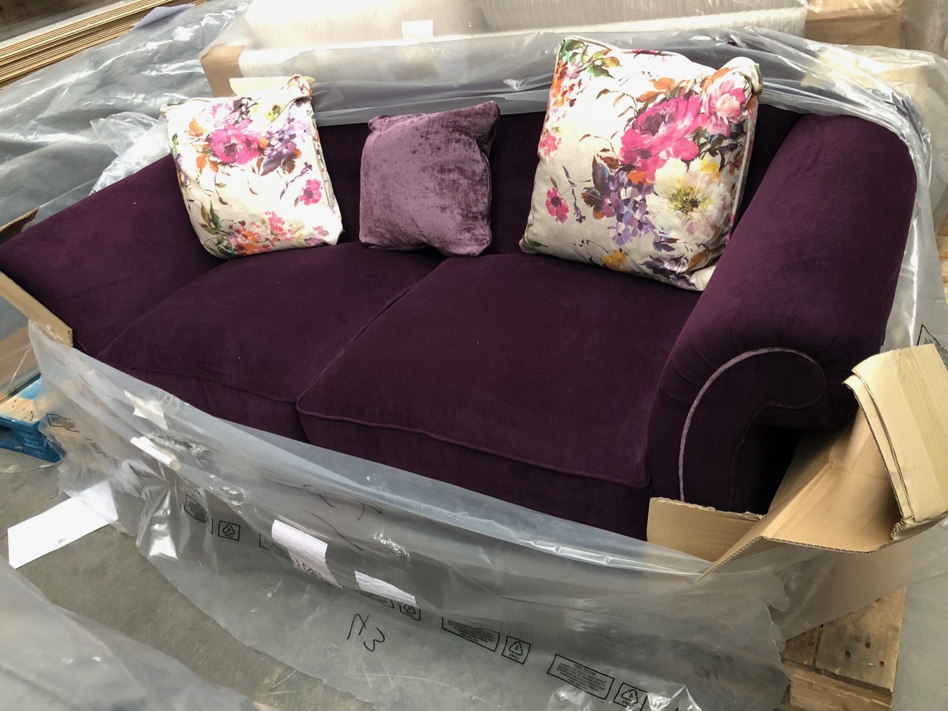 1 BRAND NEW BAGGED DARCEY 3 SEATER SOFA IN DONATO PLUM CTS11922 (VIEWING HIGHLY RECOMMENDED)