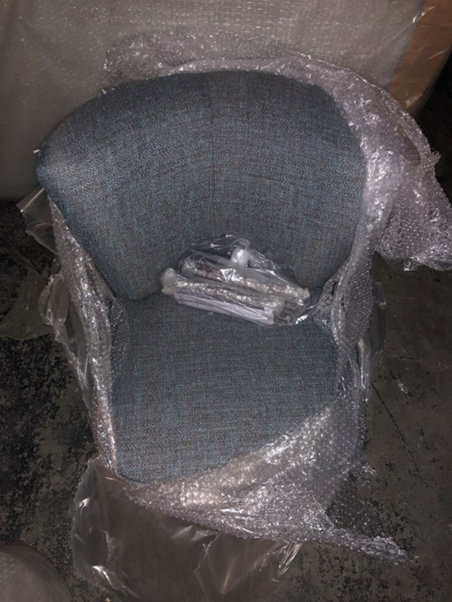 1 / BRAND NEW BAGGED LIZZIE TUB CHAIR IN BARLEY TEAL (VIEWING HIGHLY RECOMMENDED) - Image 2 of 2
