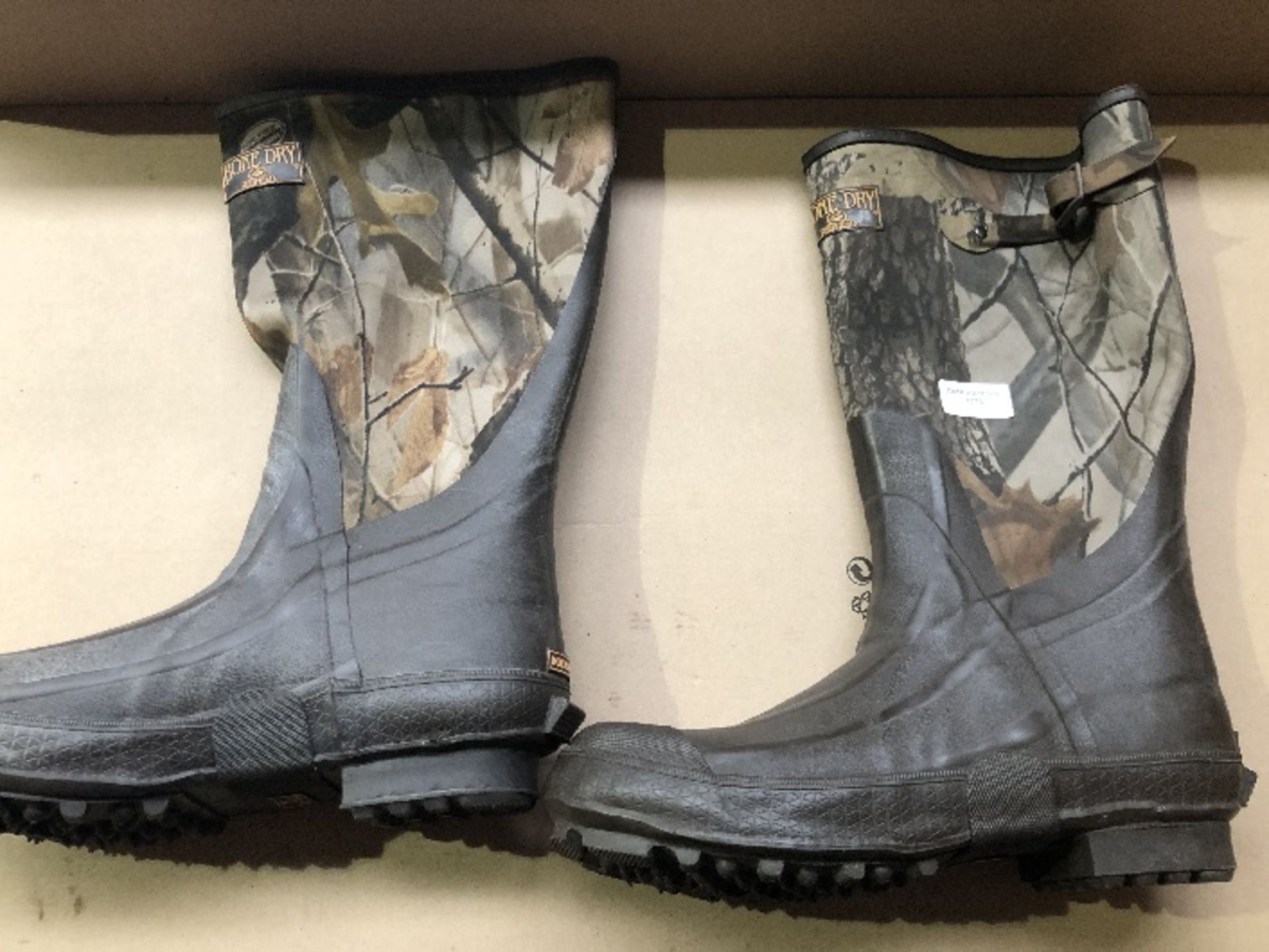 1 / PAIR OF MENS NEOPRENE WOODLAND CAMO WELLINGTON