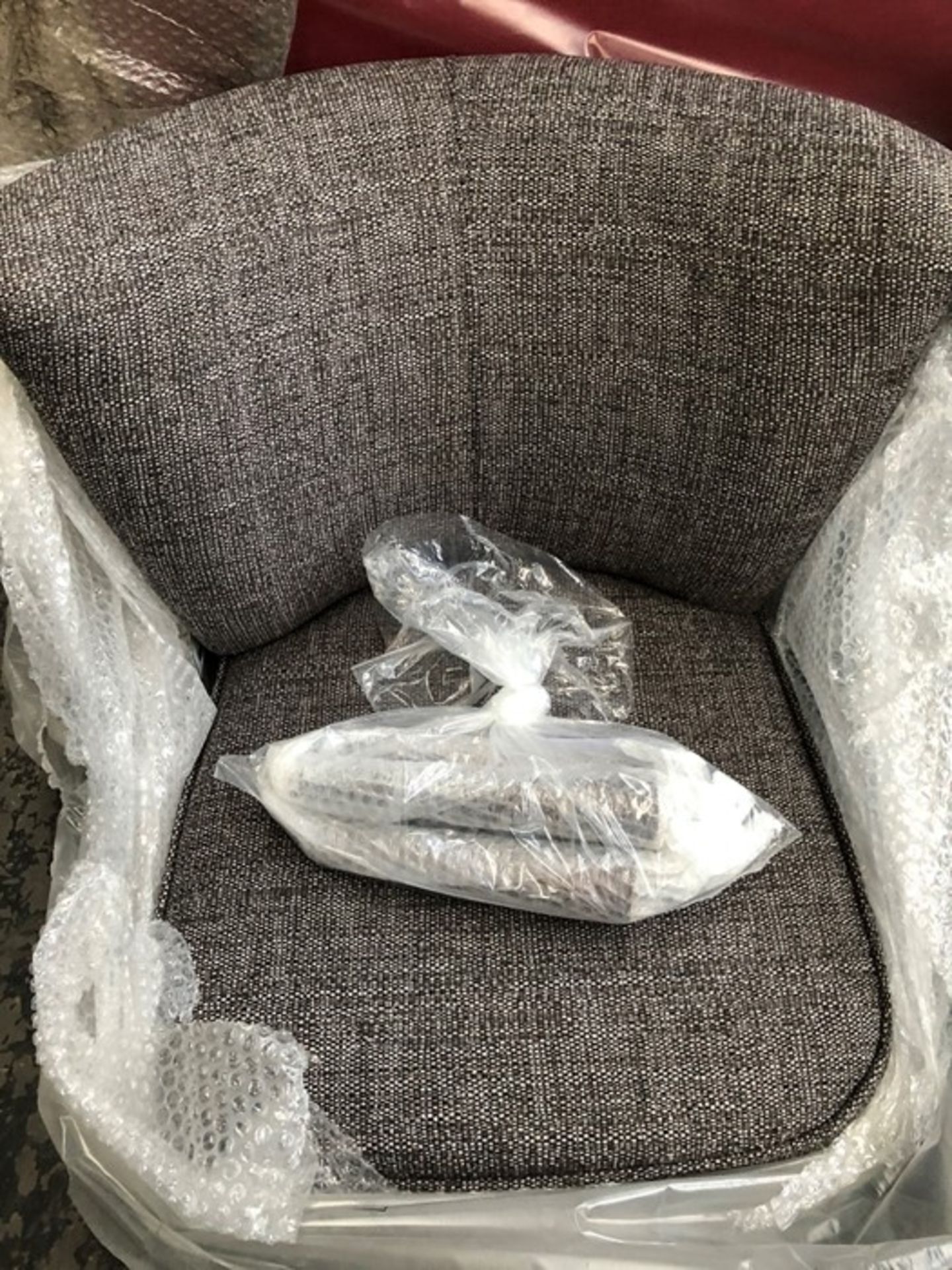 1 BRAND NEW BAGGED FABB SOFAS LIZZIE TUB CHAIR IN BARLEY GREY (VIEWING HIGHLY RECOMMENDED)