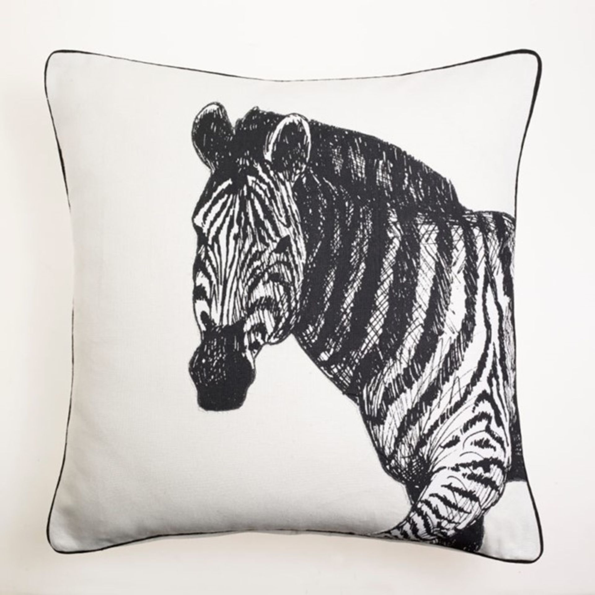 1 BRAND NEW PACKAGED ARTHOUSE ZEBRA CREAM CUSHION 300120 (VIEWING HIGHLY RECOMMENDED)