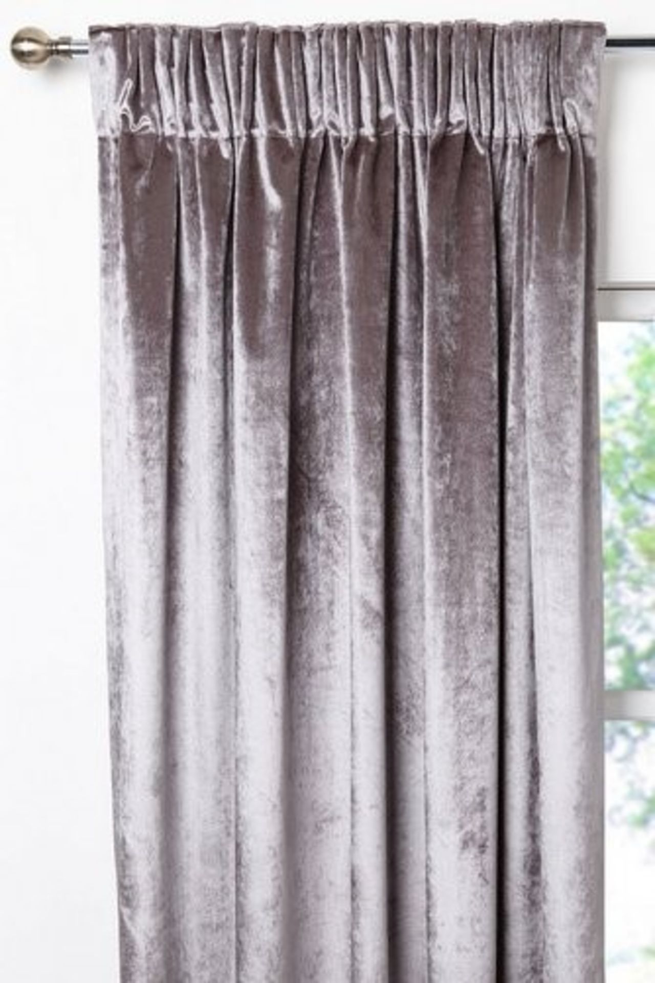 1 PACKAGED SOFT VELVET FULLY LINED, PENCIL PLEATED CURTAINS IN GREY / APPROX 168CM X 182CM (