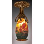 1-flamm. Deckenlampe, Daum Nancy um 1900. Entw.: Henri Bergé zugeschr. Farbloses Glas m. gelber u.