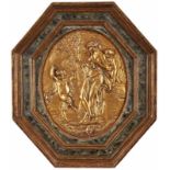 Ovale Bronzereliefplatte "Bacchanal", sign. Clodion, 19. Jh. Vergoldet. Junge Frau m. 2 Flöten,