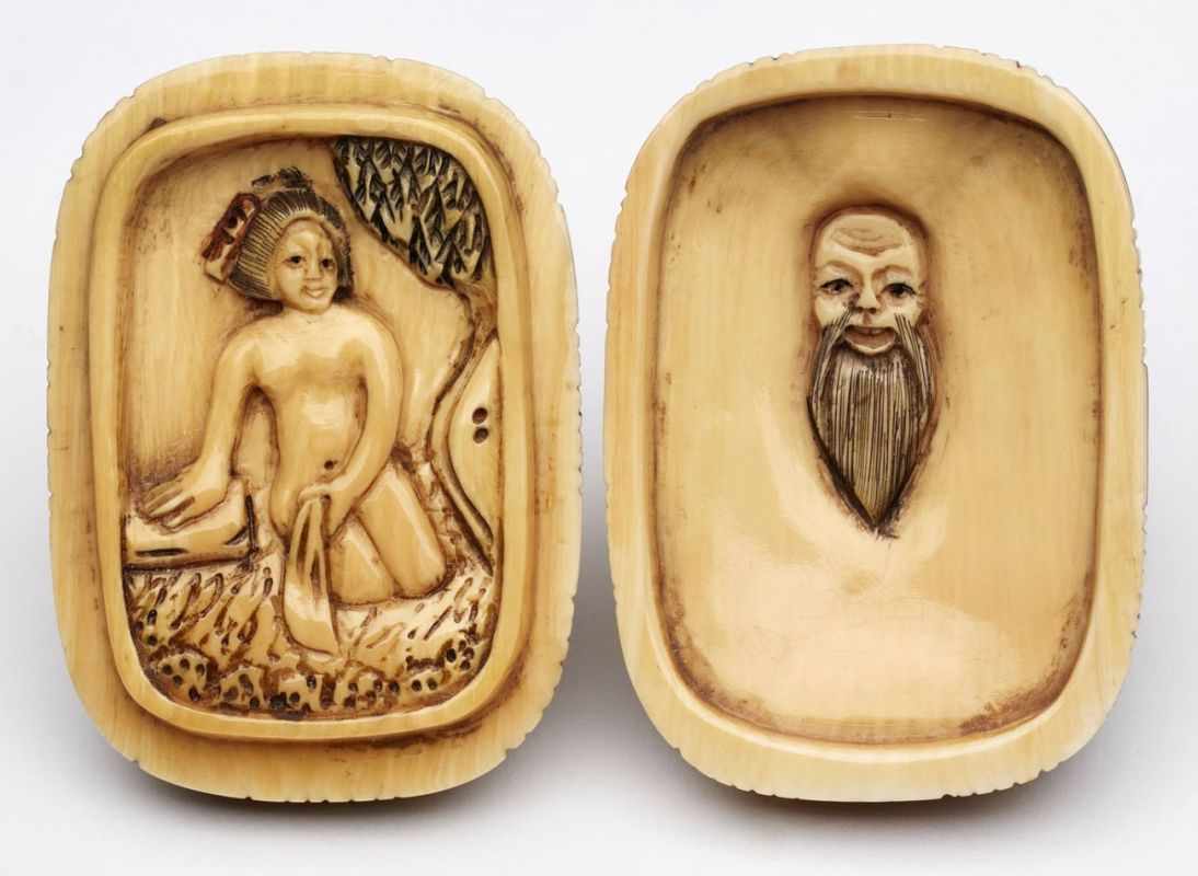 Netsuke Korb mit erotischer Szene, Japan wohl um 1900. Elfenbein, vollrd. geschnitzt u. gefärbt. - Image 2 of 2