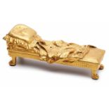 Kline/ Ruheliege, Frankreich Ende 19. Jh. Bronze vergoldet. Schmales Tagesbett auf Tatzenfüßen, wohl