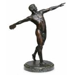 Bronze Rudolf Marcuse (1878-1930) "Diskuswerfer", dat. 1907. Dunkel patiniert. Stehender