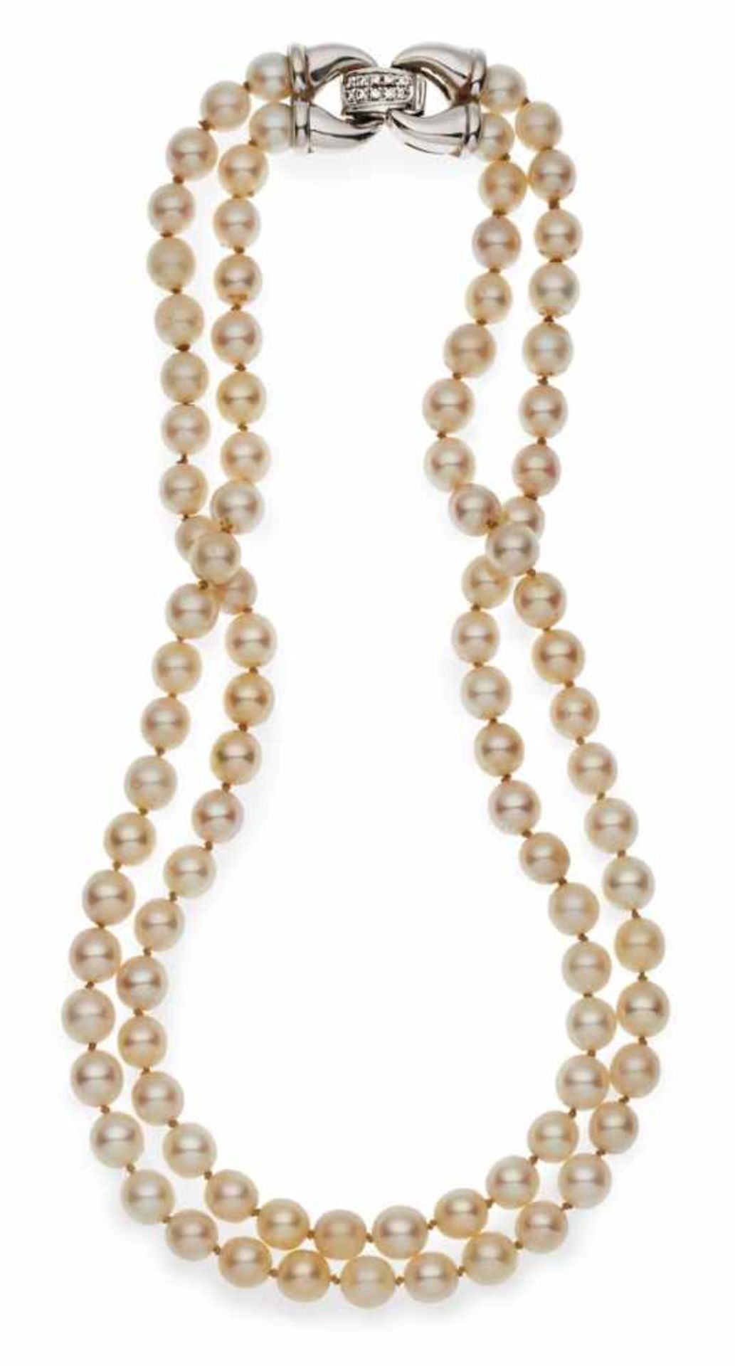 doppelreihige Perlenkette bestehend aus weißen Zuchtperlen, WG-Schließe m. Brillantbesatz