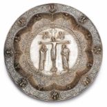 Reliefplatte, Hanau 20. Jh. 800er Silber. Fa. Neresheimer. Rd. Schale m. breiter, bogig zum