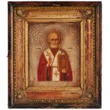 Ikone Russland um 1870"Hl. Nikolaus" Temperamalerei und Vergoldung (berieben) auf Laubholztafel,