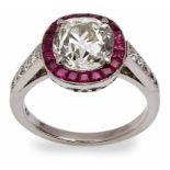 Platinring um 1925mit einem Altschliff-Diamant von ca. 2,70 ct., Farbe leicht getönt, Reinheit vvsi,