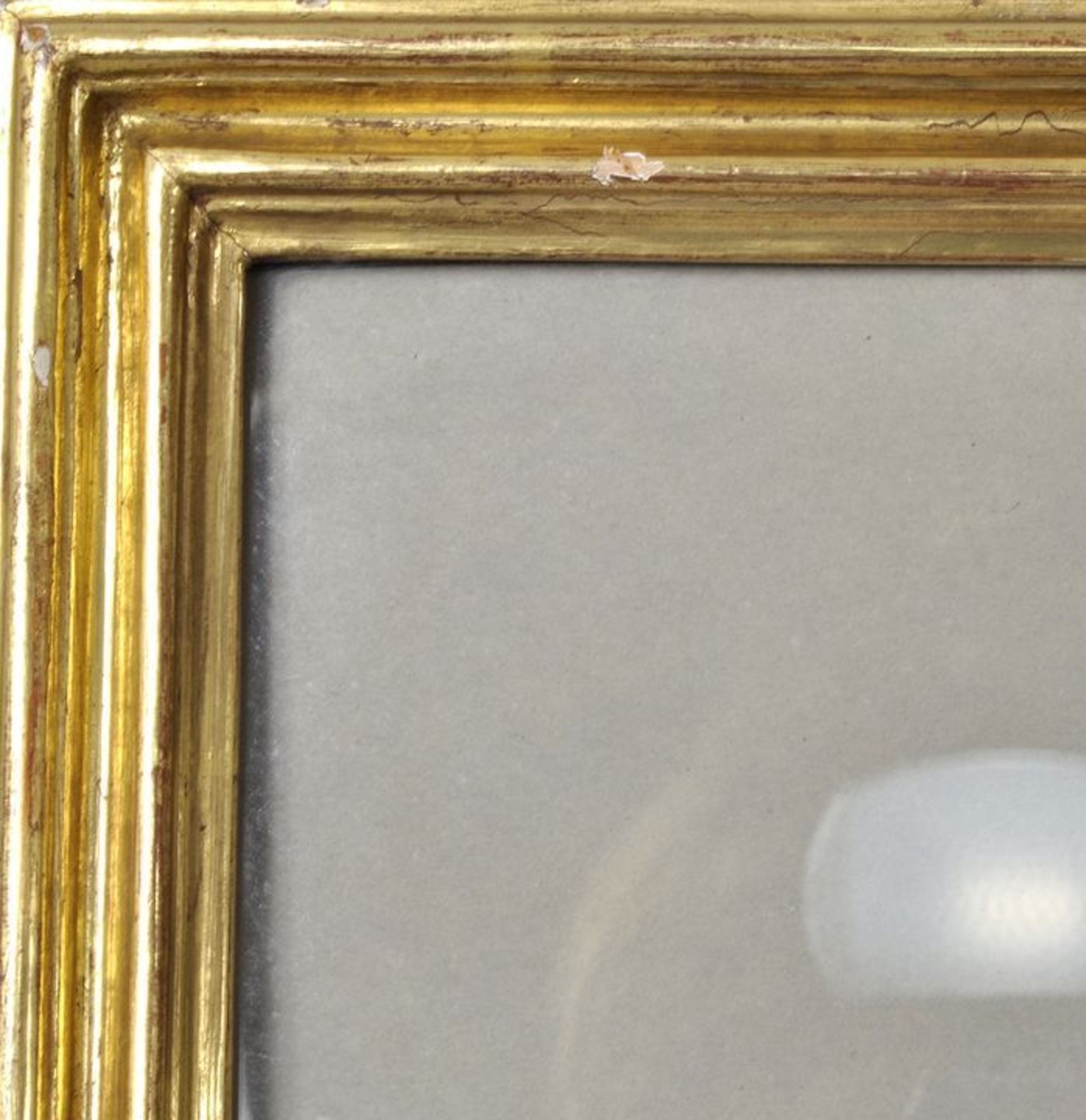 Rahmen, Berliner Leiste, 20. Jh. 25 mm Holz-Profilleiste, vergoldet, verglast. 51,5 x 61,5 cm (