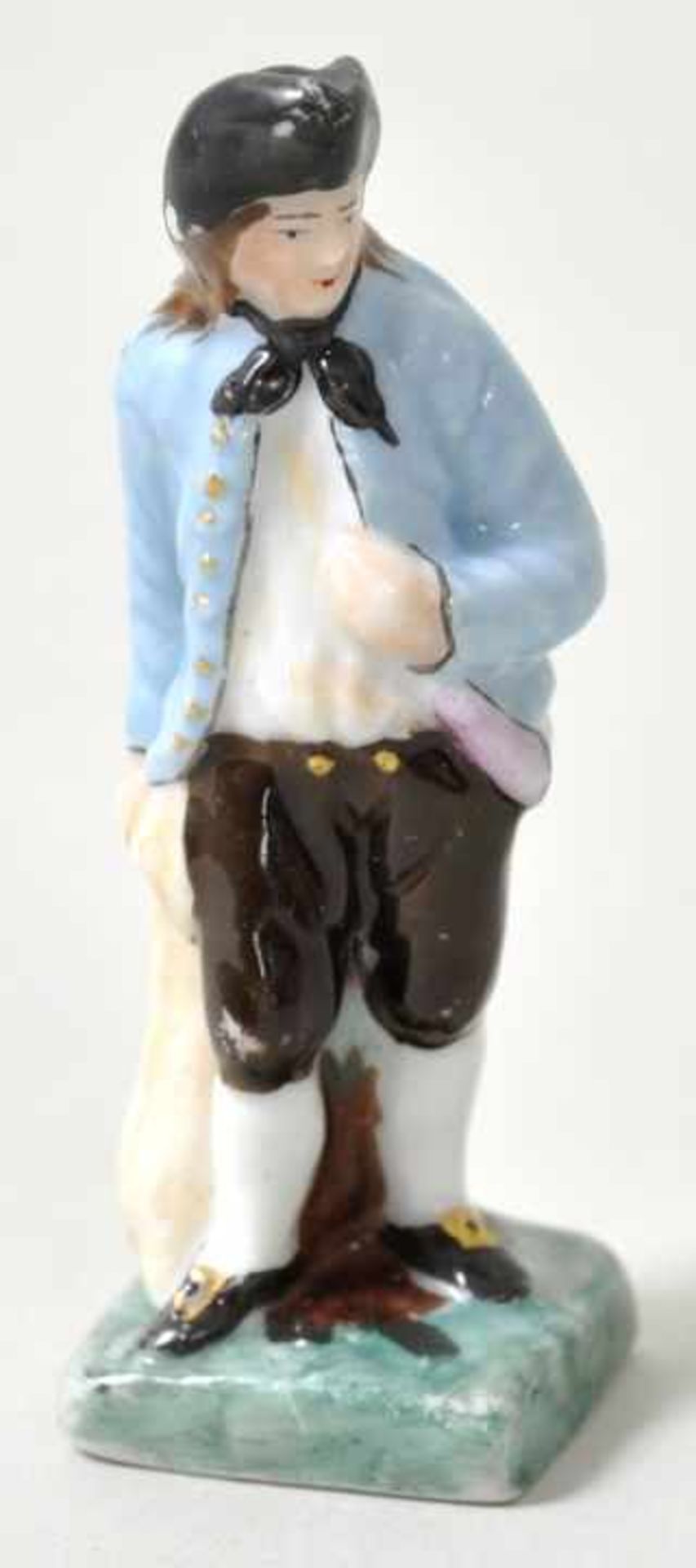 Miniaturfigur Bauer mit Sack, Ludwigsburg, 18. Jh. Porzellan, polychrom gefasst. Aus der Serie "