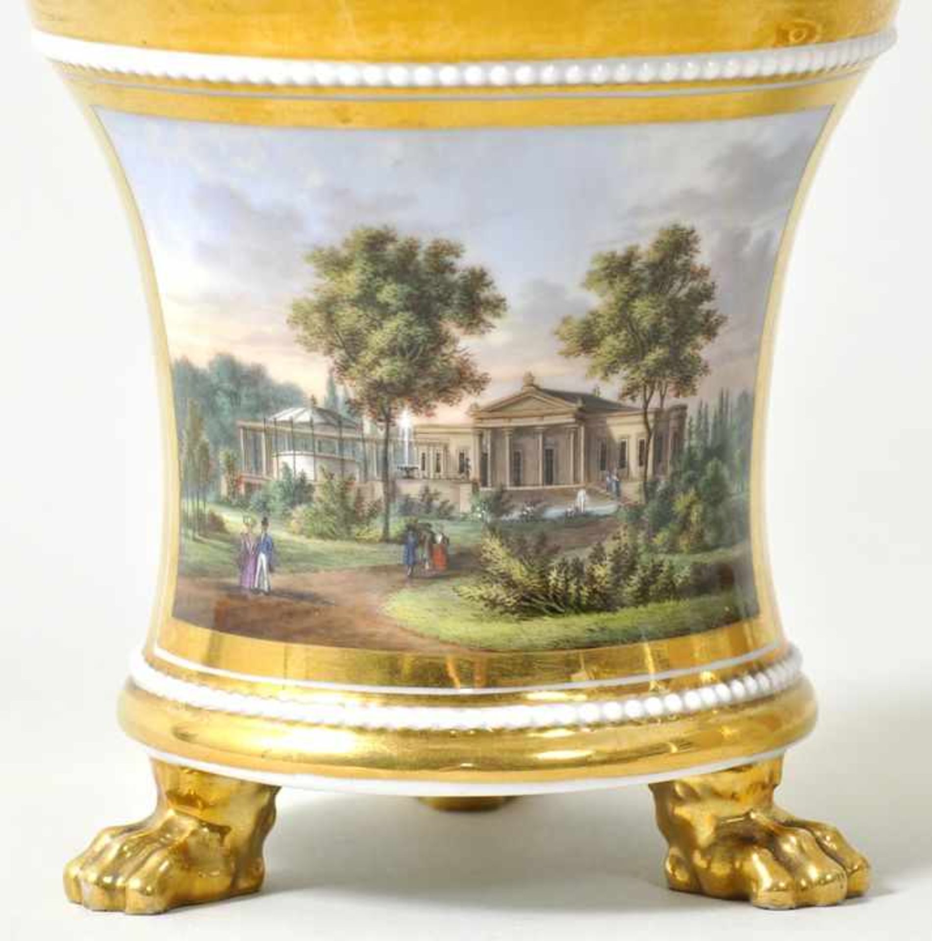 Tasse "Charlottenhof Potsdam", Berlin, KPM, um 1830 Perlfriestasse mit Schlangenhenkel auf - Bild 2 aus 3