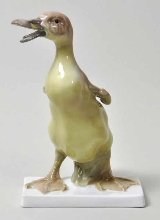 Junge Ente, Selb, Rosenthal, nach 1957 Modell Karl Himmelstoß. Porzellan, polychrome