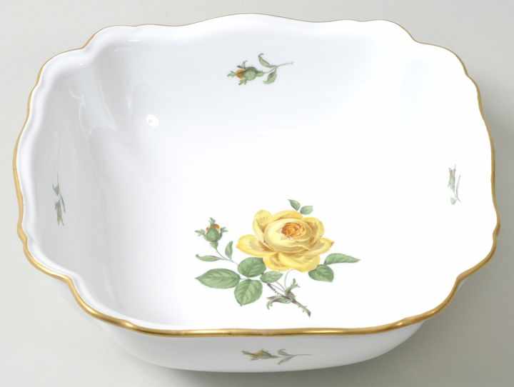 Viereck-Schüssel, Meissen, 1924-33Serviceform Neuer Ausschnitt, Dekor Gelbe Rose mit Goldrand.